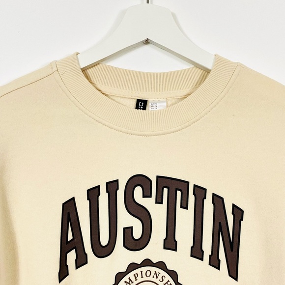 H&M Cream Graphic Crewneck Sweatshirt - Picture 3 of 4